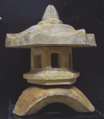 OR19 Lantern 14H x 12 in. base.JPG