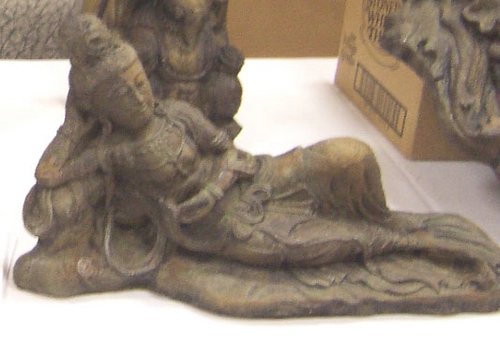 Y849 Guan Yin 12 h x 20 L.jpg