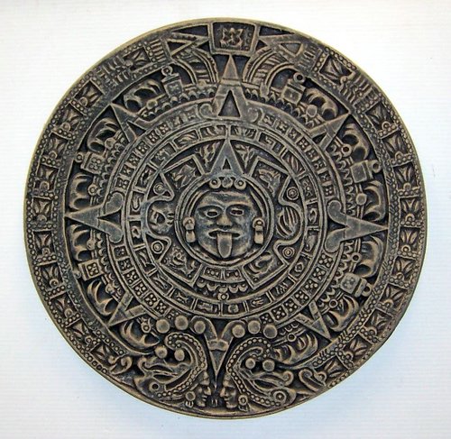 M048 Mayan Calender 13 in.D x 1 in thick.JPG