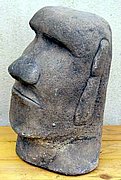 M030 Easter Island 10 Hx6Wx4.7.JPG