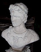 T4 Mark Anthony Bust 23in.jpg