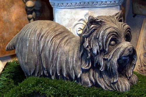 Y3625 Yorkshire Terrier 6h x 12 in..JPG